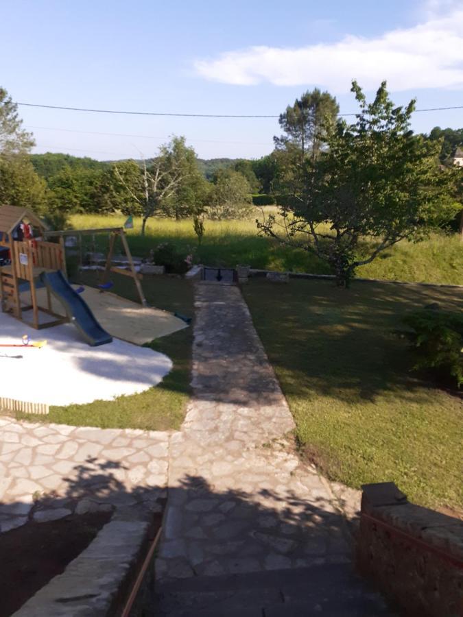 Gîte Las casitas du lot dans le Périgord Frayssinet-le-Gélat Esterno foto